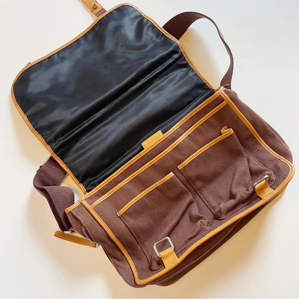 Bodhi Brown Computer Messenger Bag